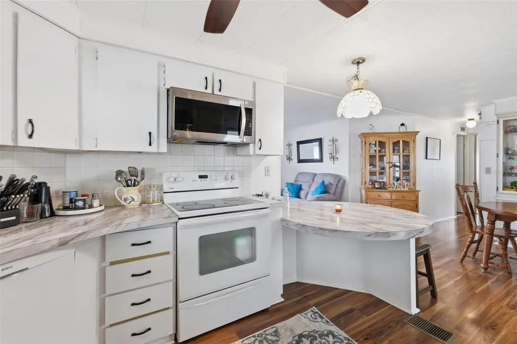 2049 Manoa Drive Holiday FL 34691