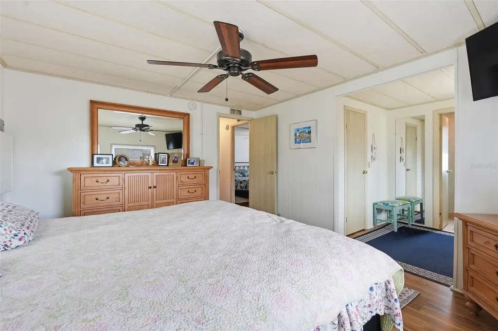 2049 Manoa Drive Holiday FL 34691