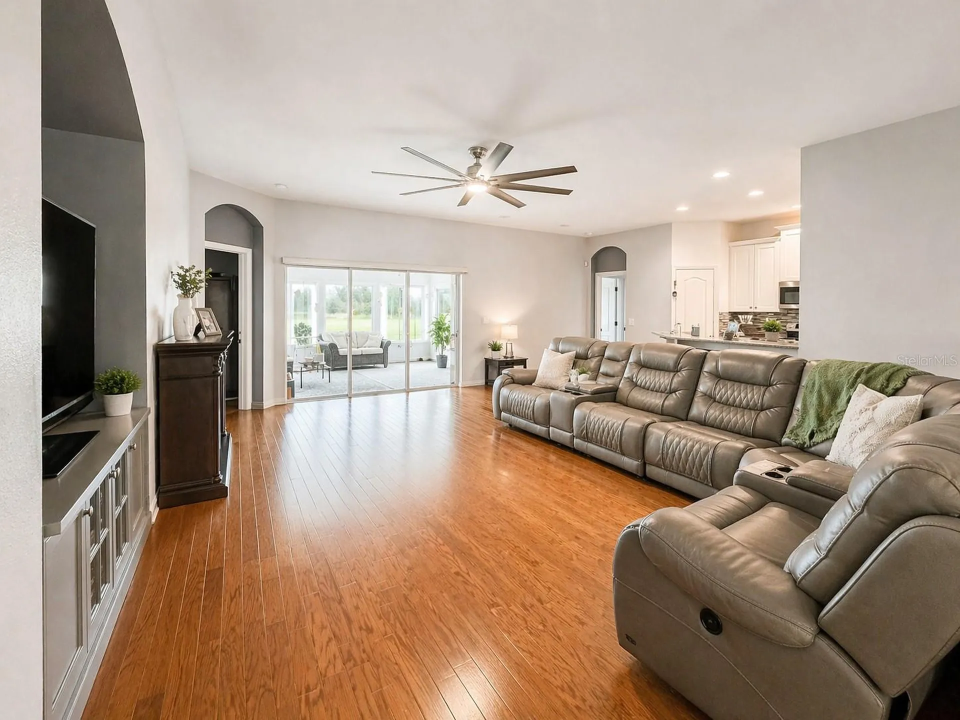 1314 Emerald Hill Way Valrico FL 33594