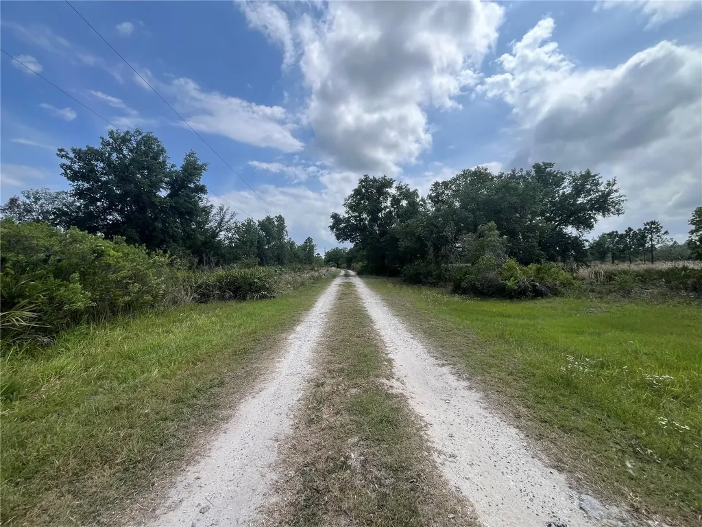 10780 State Road 60 E Lake Wales FL 33898