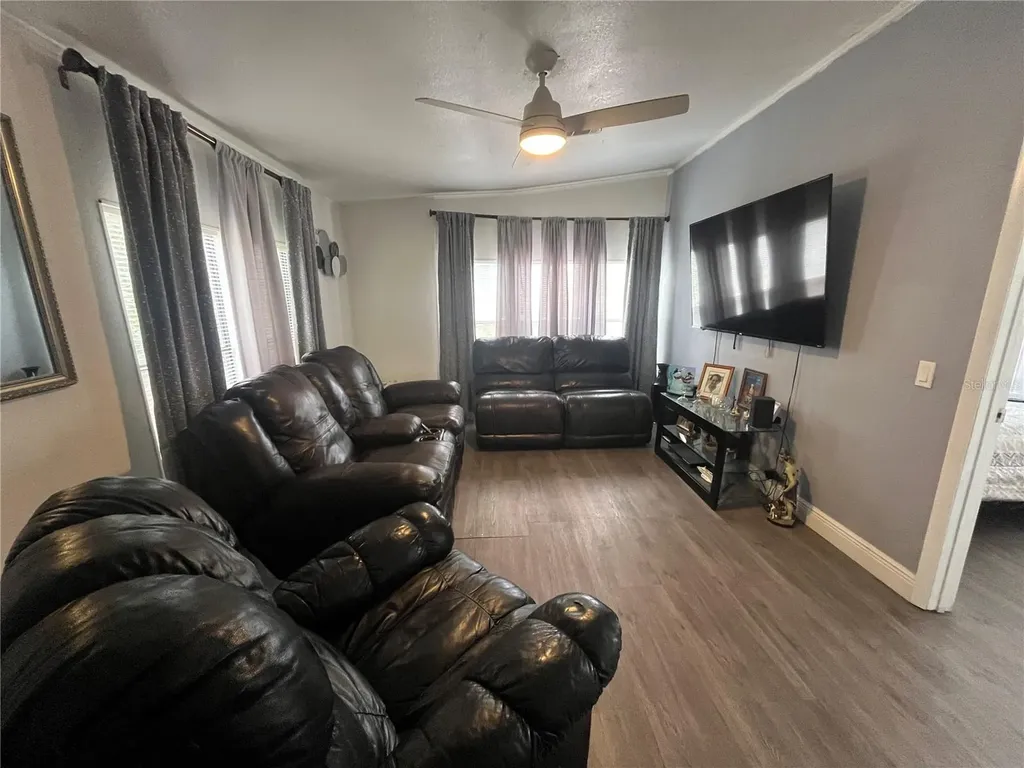 10780 State Road 60 E Lake Wales FL 33898