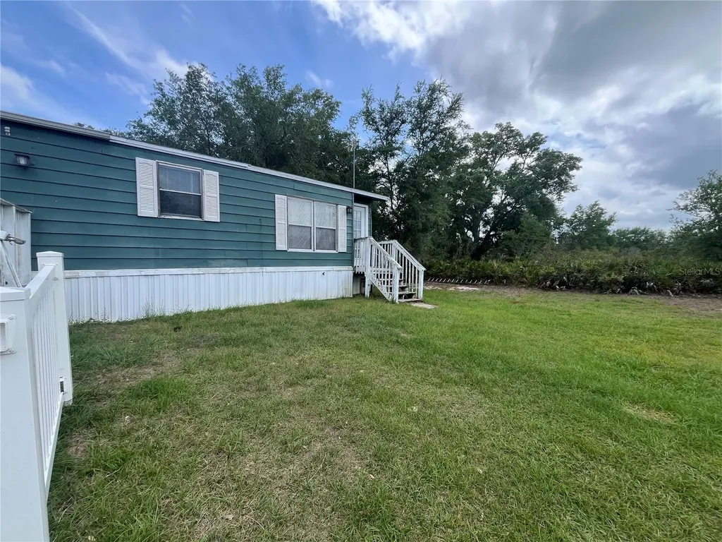 10780 State Road 60 E Lake Wales FL 33898