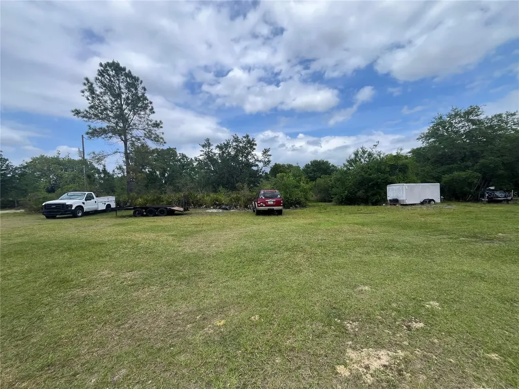 10780 State Road 60 E Lake Wales FL 33898
