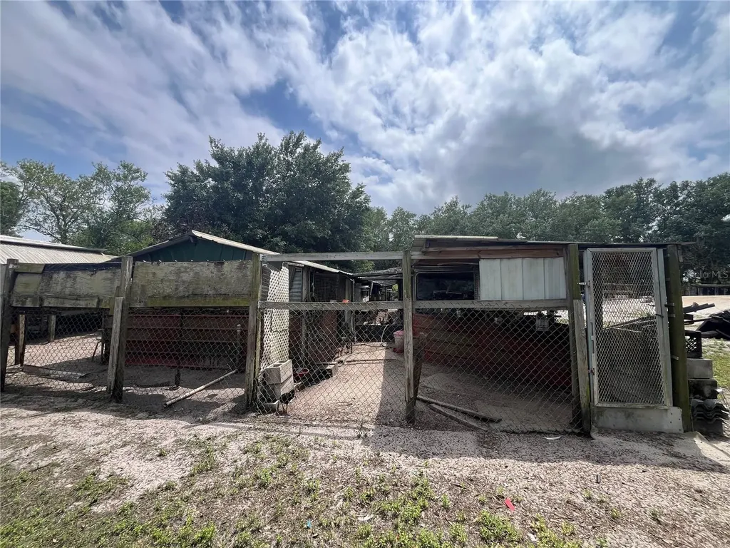 10780 State Road 60 E Lake Wales FL 33898