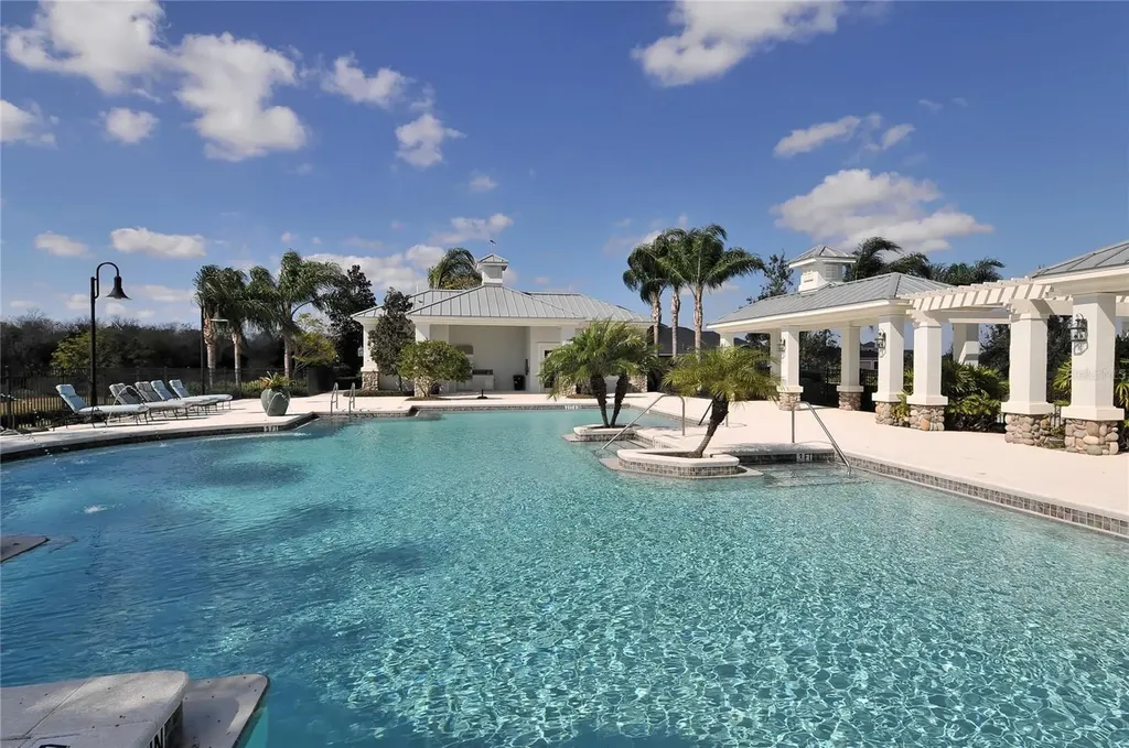 1215 Thornbury Drive Parrish FL 34219