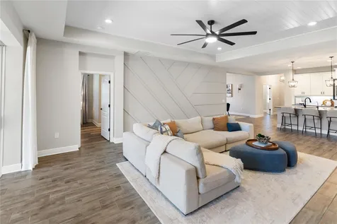 1215 Thornbury Drive Parrish FL 34219