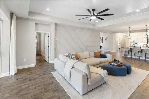 1215 Thornbury Drive Parrish FL 34219