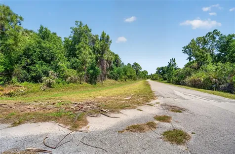 Custer Circle North Port FL 34288