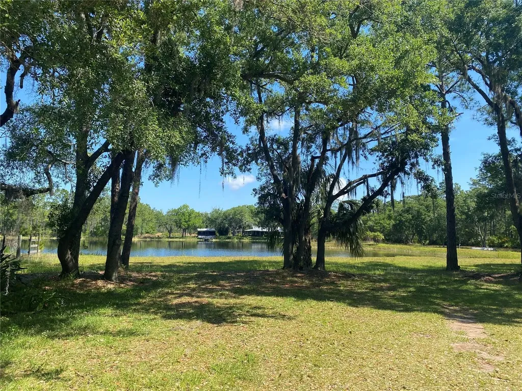 19507 Highway 60 E Lake Wales FL 33898