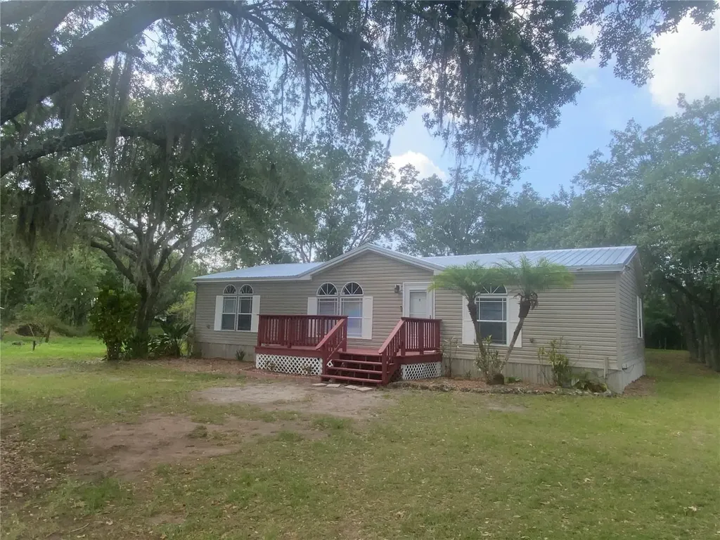 19507 Highway 60 E Lake Wales FL 33898
