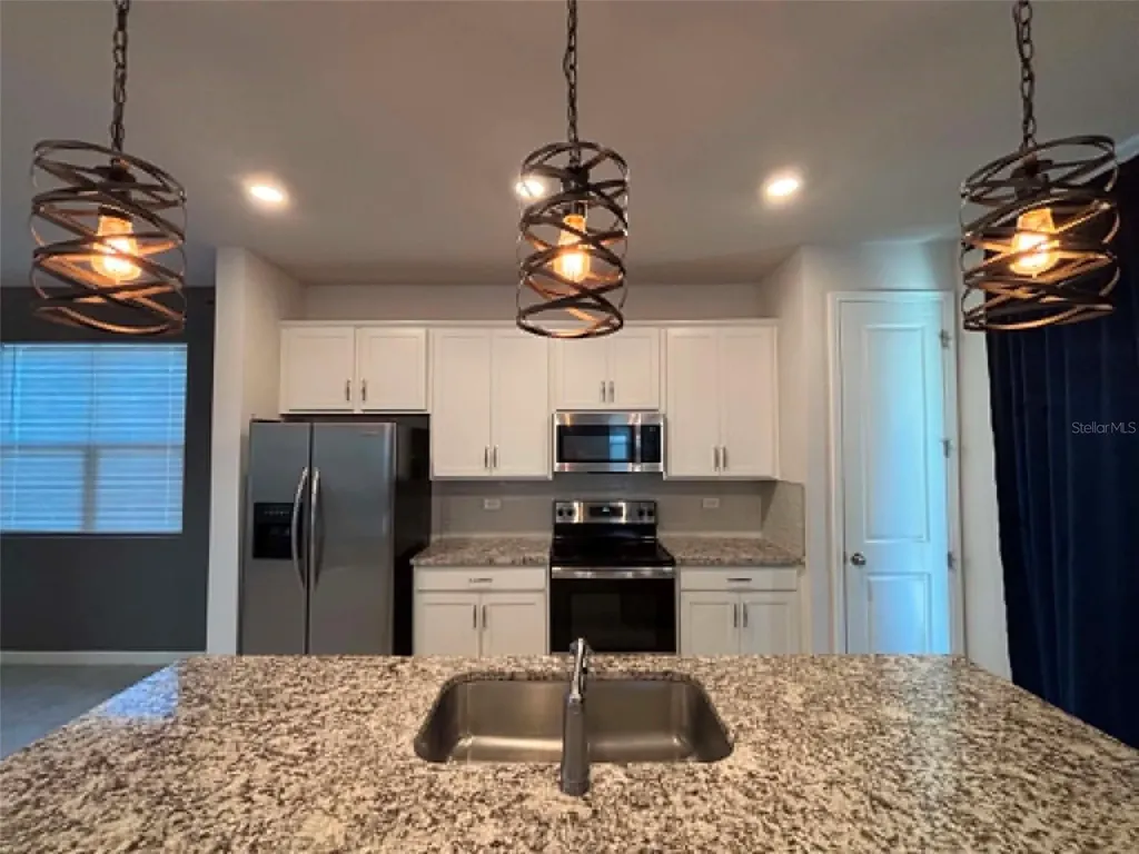 2617 Magnolia Avenue Davenport FL 33837