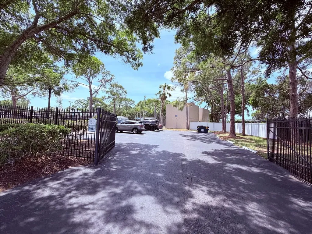 129 Camphor Circle Oldsmar FL 34677