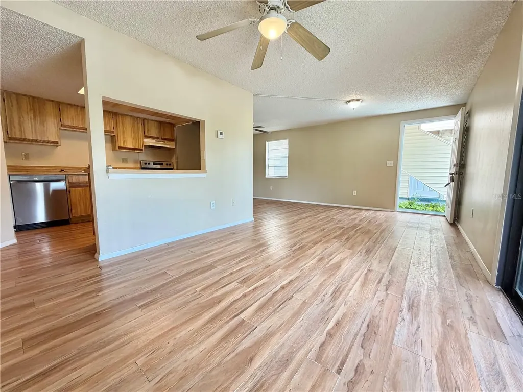 129 Camphor Circle Oldsmar FL 34677
