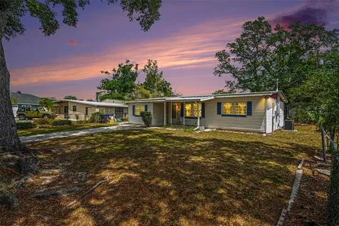 7815 N Woodlynne Avenue Tampa FL 33614