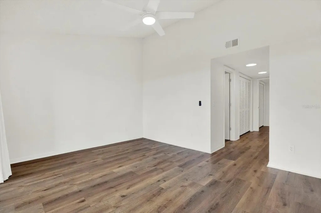 9472 Tara Cay Court Seminole FL 33776