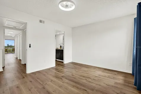 9472 Tara Cay Court Seminole FL 33776