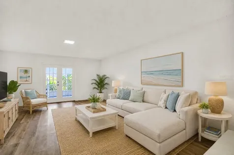 9472 Tara Cay Court Seminole FL 33776