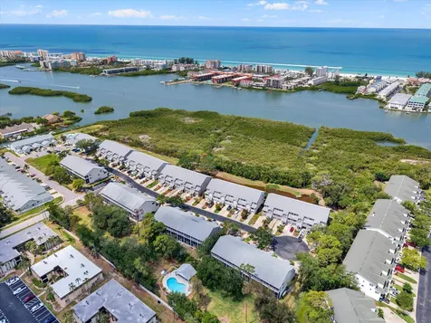 9472 Tara Cay Court Seminole FL 33776