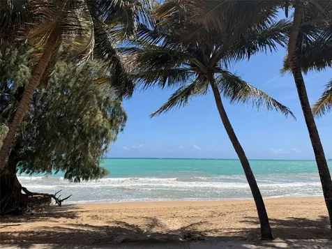 Waldorf Tower Ave. Isla Verde Carolina PR 00979