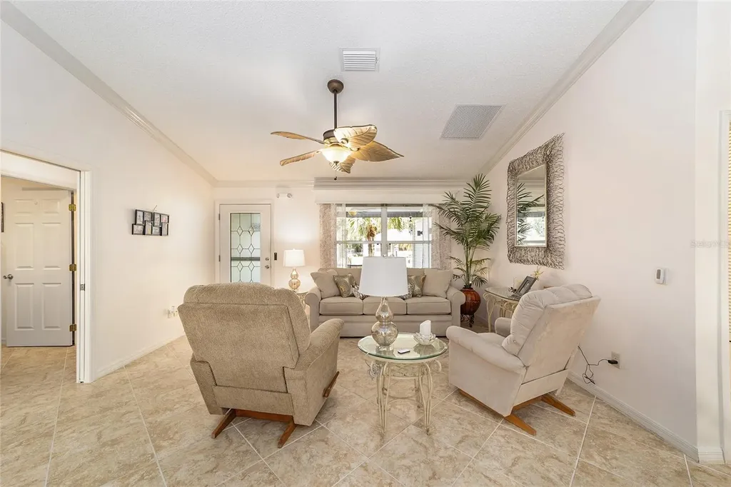 935 Kenova Avenue The Villages FL 32162