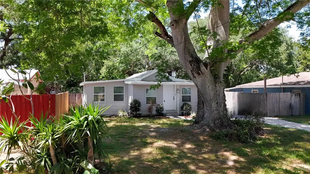 1518 Scranton Avenue Clearwater FL 33756