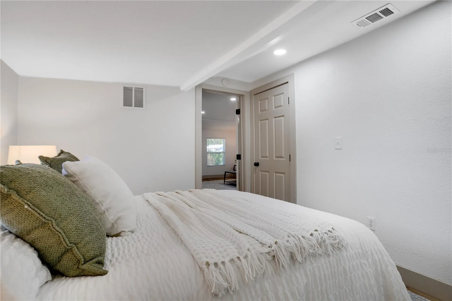1518 Scranton Avenue Clearwater FL 33756