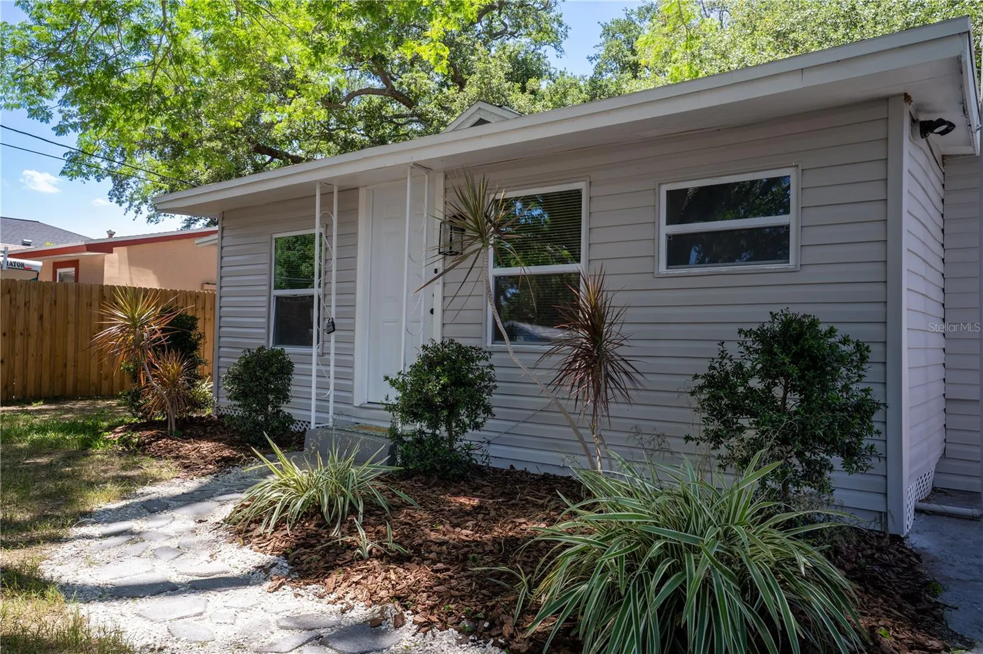 1518 Scranton Avenue Clearwater FL 33756