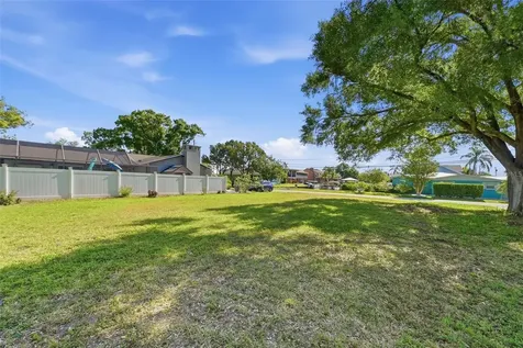 10 Freshwater Drive Palm Harbor FL 34684