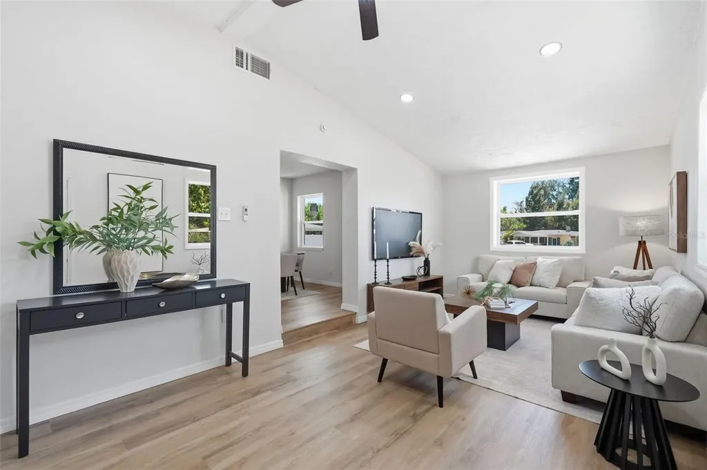 1601 Stevensons Drive Clearwater FL 33755