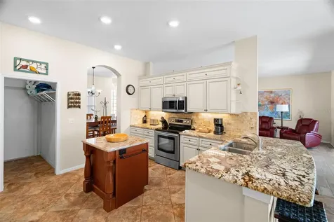 1134 Signature Drive Sun City Center FL 33573