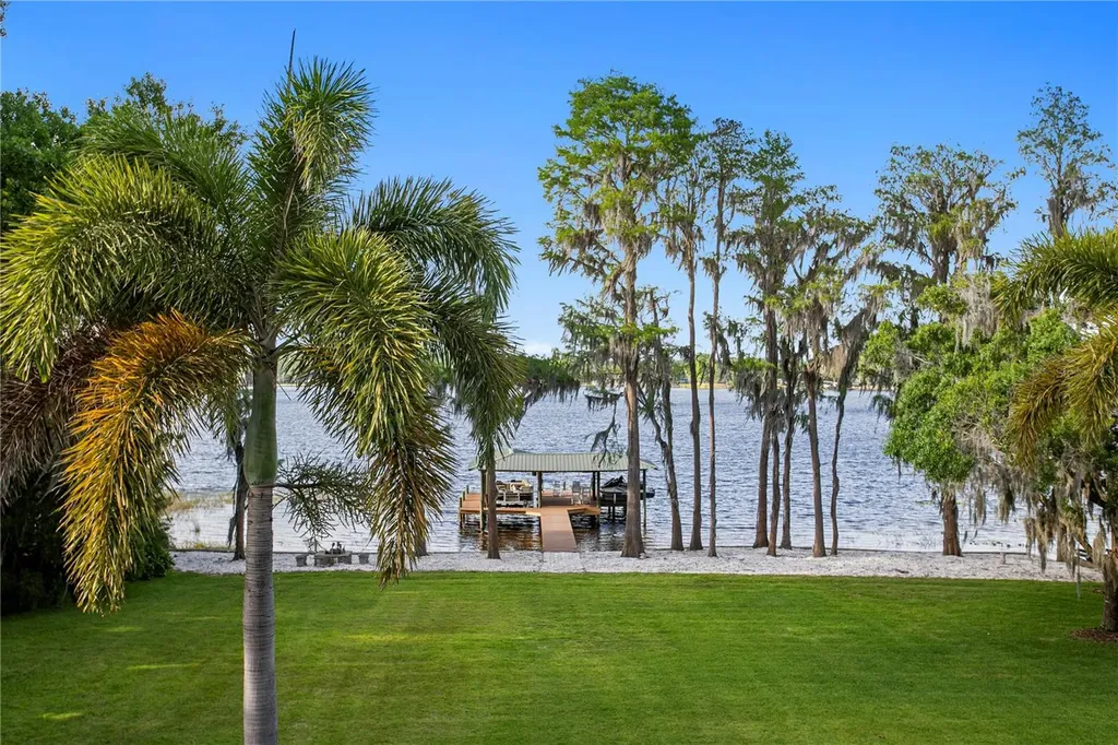 9205 Post Road Odessa FL 33556