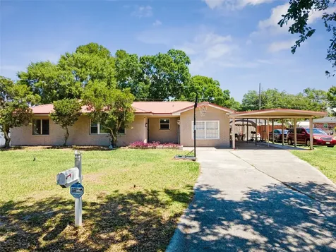 303 Granada Road Auburndale FL 33823