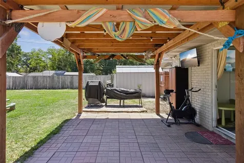 303 Granada Road Auburndale FL 33823