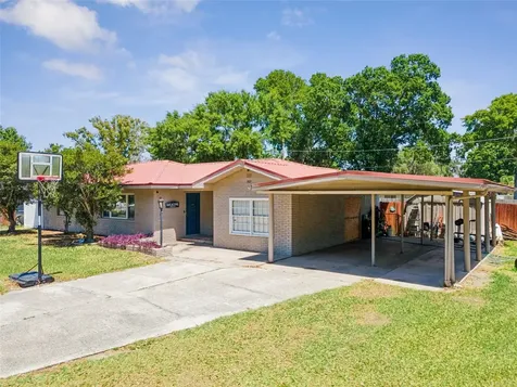 303 Granada Road Auburndale FL 33823