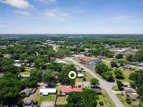 303 Granada Road Auburndale FL 33823