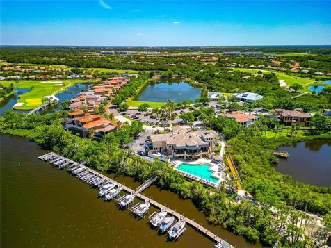 11010 Big Bass Place Bradenton FL 34212