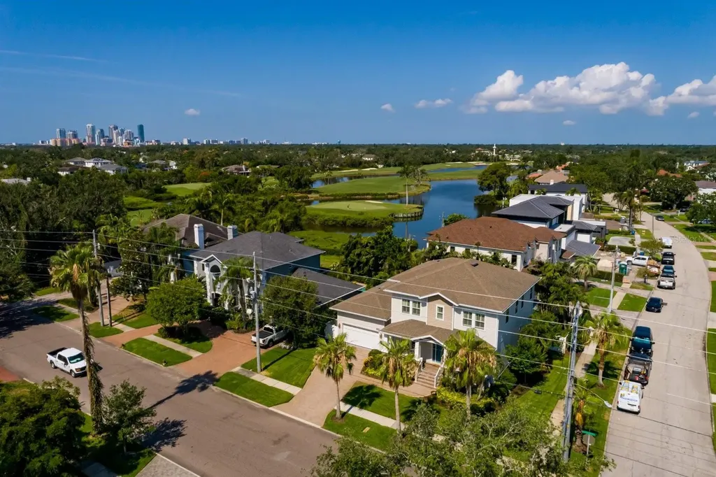 852 Cordova Boulevard NE St Petersburg FL 33704