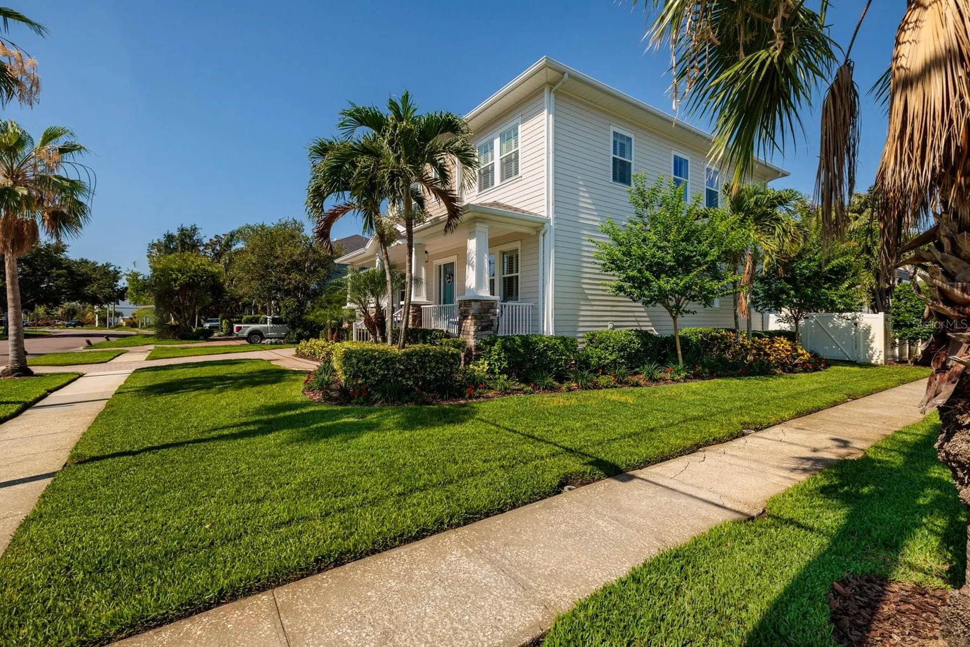 852 Cordova Boulevard NE St Petersburg FL 33704