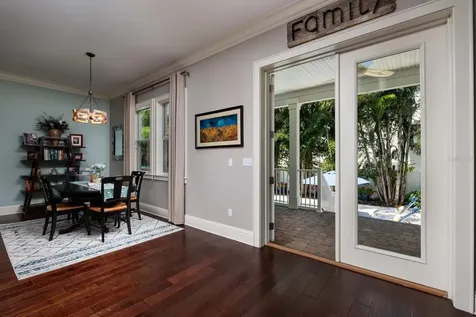 852 Cordova Boulevard NE St Petersburg FL 33704