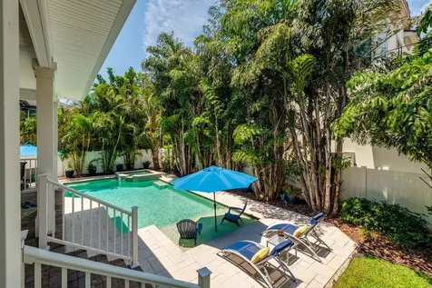 852 Cordova Boulevard NE St Petersburg FL 33704