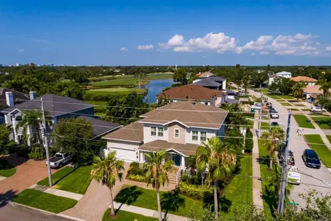 852 Cordova Boulevard NE St Petersburg FL 33704