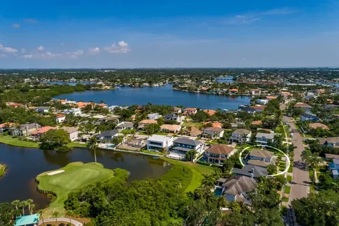 852 Cordova Boulevard NE St Petersburg FL 33704