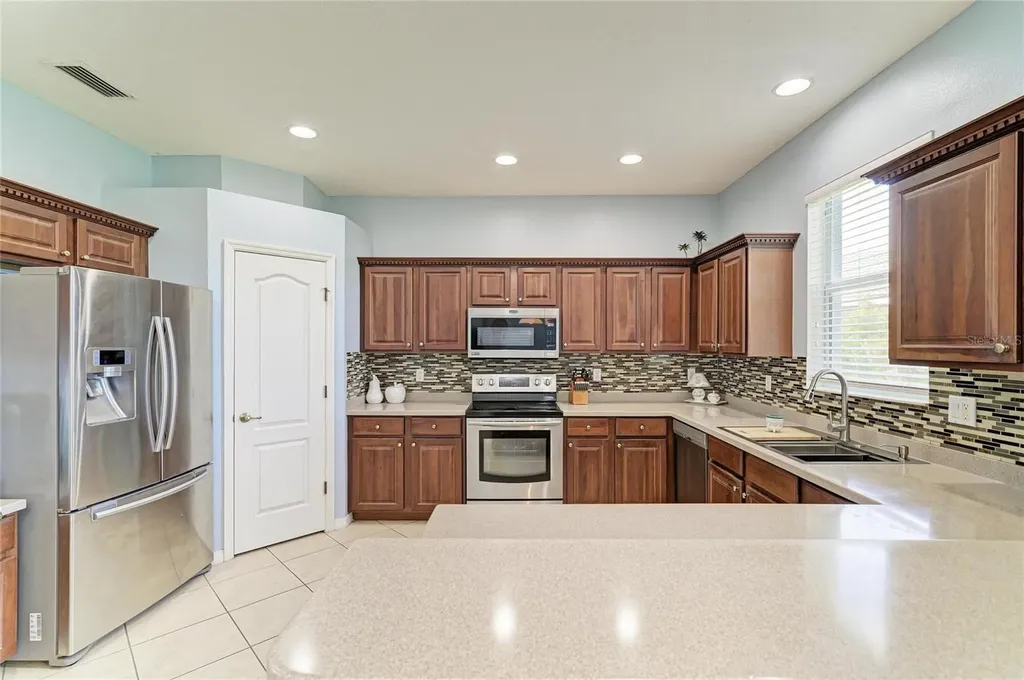 9035 Willowbrook Circle Bradenton FL 34212