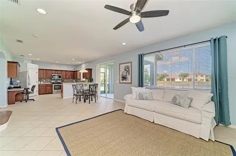 9035 Willowbrook Circle Bradenton FL 34212