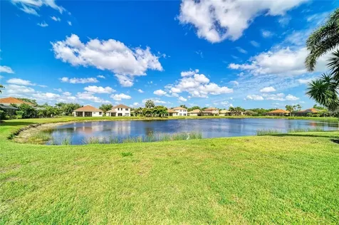 9035 Willowbrook Circle Bradenton FL 34212