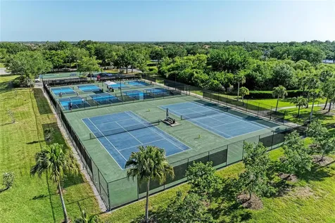 9035 Willowbrook Circle Bradenton FL 34212
