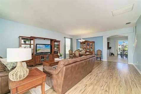 9035 Willowbrook Circle Bradenton FL 34212