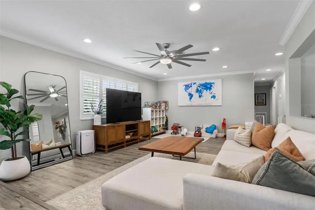 8401 Granite Place Tampa FL 33615