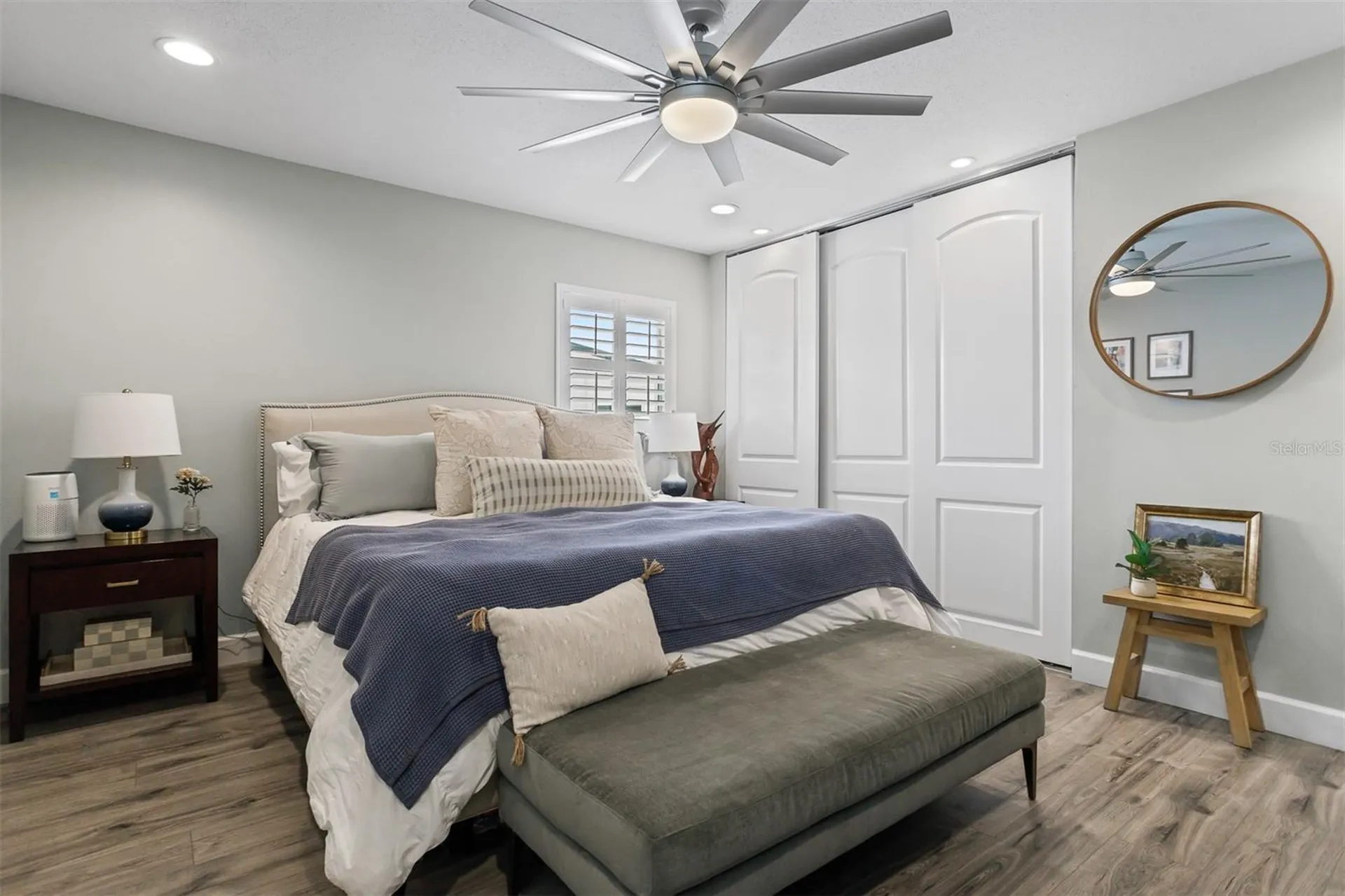 8401 Granite Place Tampa FL 33615