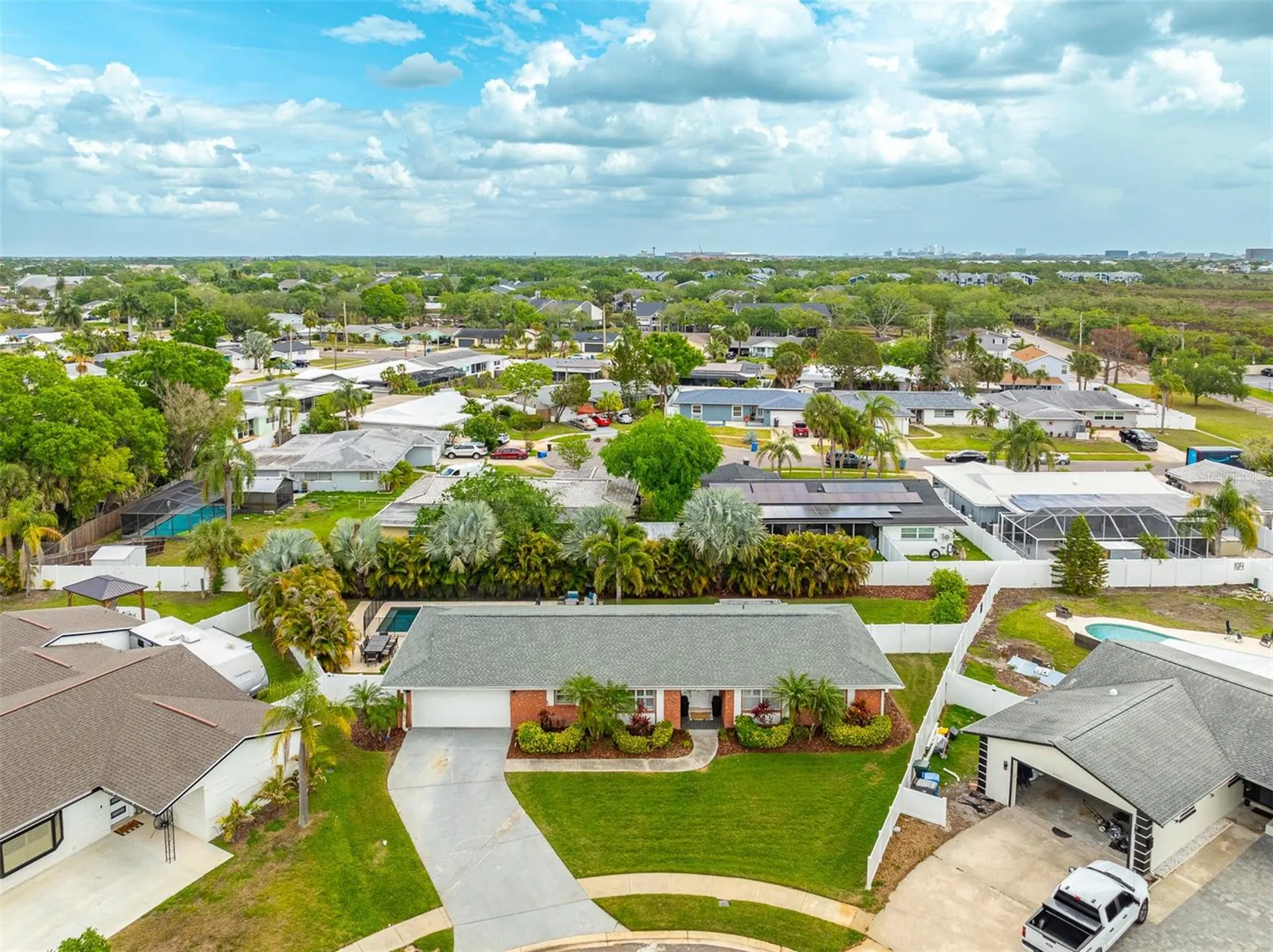 8401 Granite Place Tampa FL 33615